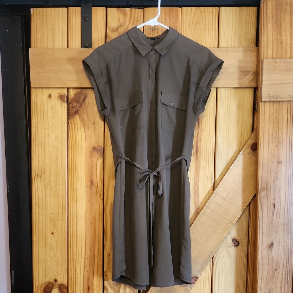 Express Grey Cuffed Cap Sleeve Mini Dress